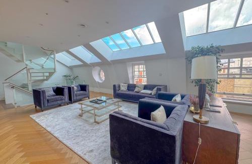 London City Centre Apartment | Trafalgar Square Residences