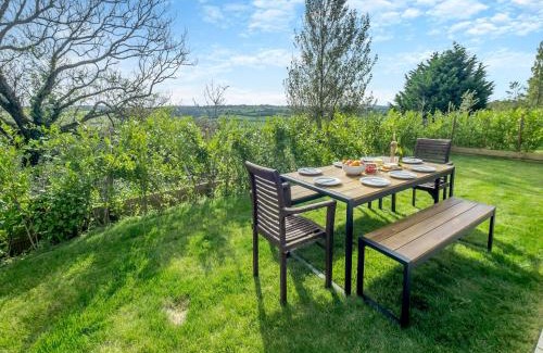 Newport East House | Trafalgar - Uk44982