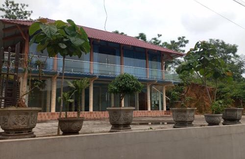 Ngoi Tu House | Trai Xoan Homestay Village