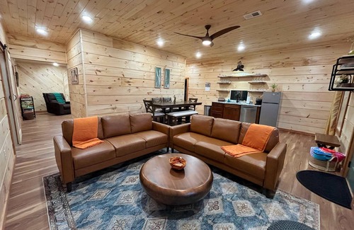 Rogers Cabin | Trail Run Inn | RRG | Gorgeous Views