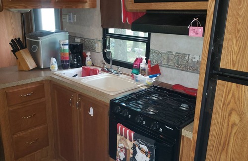 Greenbush RV Rental | Trails End Chincoteague Bayn2 bedrooms+ loft. Close to Chincoteague, Ocean City
