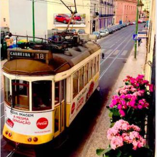 Santo Amaro Apartment | Tram House @ Lx Factory!