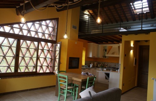 Mologno House | Tramonto Casa Contadina Toscana Ristrutturata nel 2021