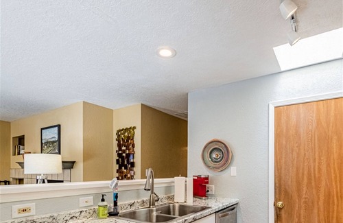 Cibola Addition House | Tramway Retreat 4D | 2 Bed, 2 Bath