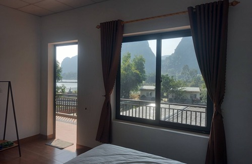 Hoa Lu Bed & Breakfast | Trang an pristine view homestay