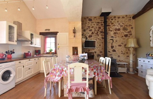 Montferrand-du-Perigord House | Tranquil Escape in Dordogne