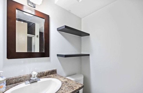 Durham Region House | Tranquil 1BR Oshawa Basement