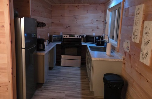 Westford House | Tranquil 2-bedroom cottage with AC in Andover