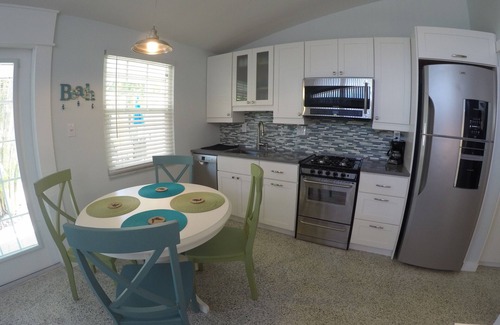 Holmes Beach Apartment | Tranquil AMI Resort Unit 3 all amenities! Central Holmes Beach