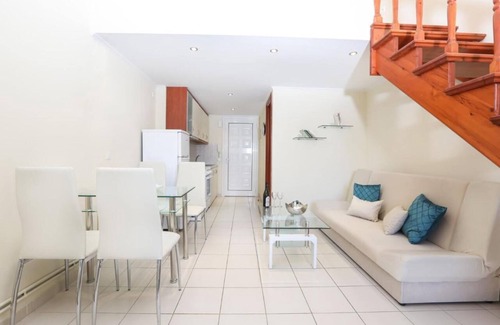 Gouvia Apartment | Tranquil apartments Corfu maisonette 1