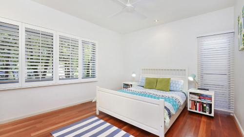 Killcare House | 'Tranquil Beachside Escape' by Accom Holidays