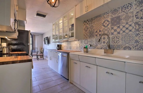 Kanab House | Tranquil Bungalow: Your Gateway to Desert Bliss!