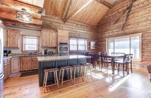 Ashton Cabin | Tranquil cabin on Warm River, AshtonnBoat ramp access-fly fishing haven.