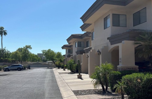 Olivewood Est Condo | Tranquil condo in Phoenix gated community