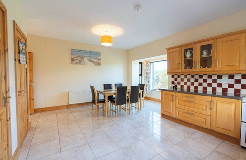 Dingle House | Tranquil Dingle Hideaway