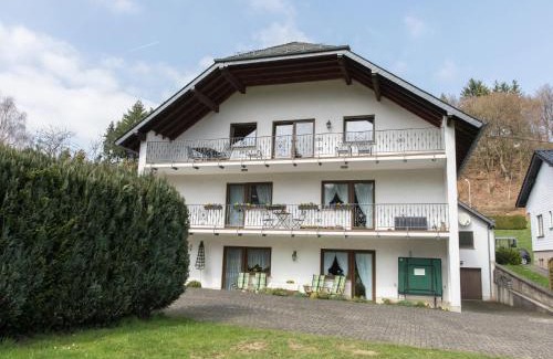 Lirstal House | Tranquil Eifel Hideaway, cleaning included