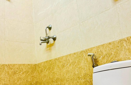 Jaipur District Hotel | Tranquil Jaipur Stay - Calm, Cozy & Central-203