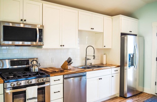 Port Sheldon Cottage | Tranquil Lake Michigan Lakeshore Cottage with Sauna