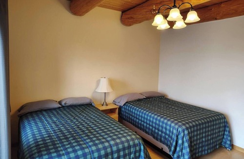 Kenai Cabin | Tranquil lodge with a million-dollar view in Kenai - 4 bedrooms available