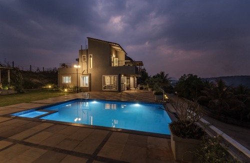 Paud Villa | Tranquil Mulshi Villa with 4 Bedrooms