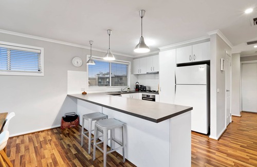 Portarlington House | Tranquil Position with Bay View