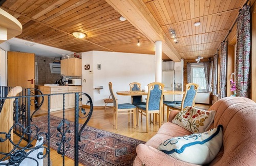 Guentersberge House | Tranquil Stay, Güntersberge