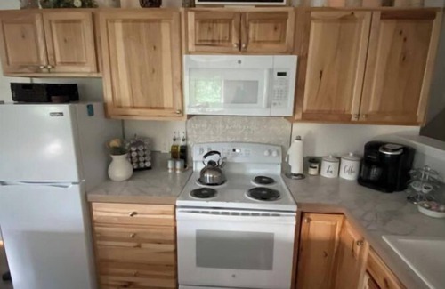 Columbia Falls Apartment | Tranquil Studio Apartment with Mountain Views.