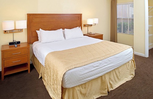 Las Vegas Hotel | Tranquil Suite w/Balcony & Pool Access, Ideal for Relaxation After Vegas Nights