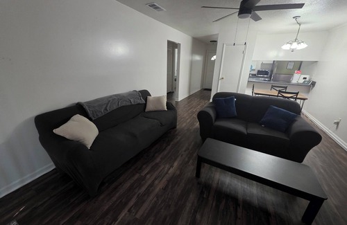 Tallahassee House | Tranquil townhome with AC in Tallahassee