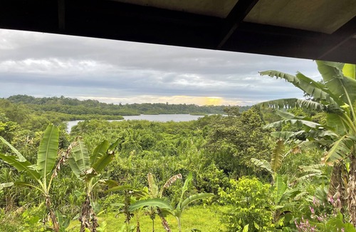 Isla Bastimentos House | Tranquil Waterfall Studio, Oceanfront with Jungle Hiking and Starlink