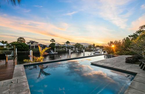 Banksia Beach House | Tranquilita Haven