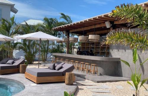 San Pedro Villa | Tranquility at Mahogany and The PoolClub