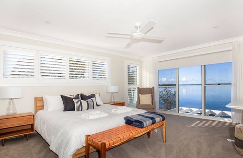 St. Georges Basin House | Tranquility Beach House by Experience Jervis Bay