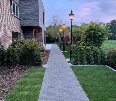 Opoeteren Bed & Breakfast | Tranquilo Maaseik