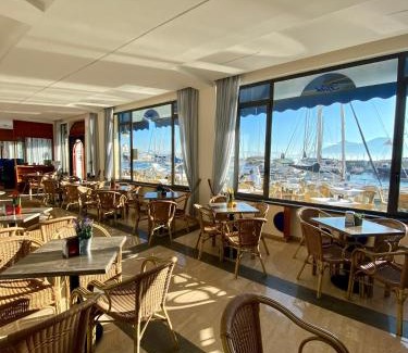 San Ferdinando Hotel | Transatlantico