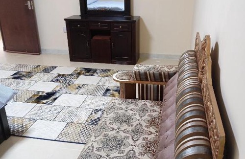 Al Ain House | Transient room