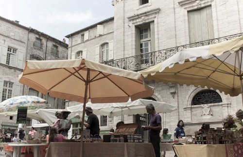 Pezenas Apartment | "Transversal 3" 1-bedroom apartment-Wifi-AC-Parking optional.