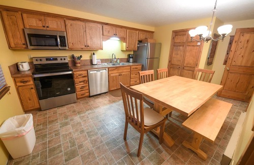 West Yellowstone Condo | Trapper Condo Unit 3