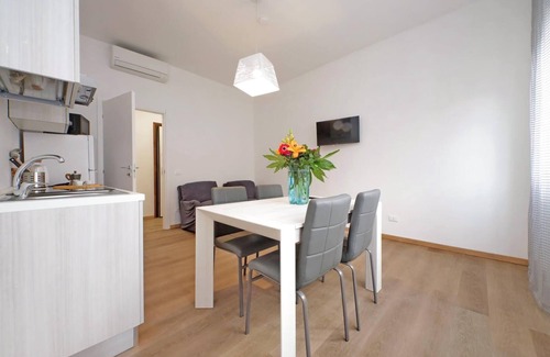 Gianicolense Apartment | Trastevere 3 Unit A by Flatinrome