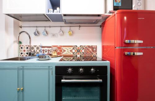 Trastevere Apartment | Trastevere Colorful Apartment with Terrace!