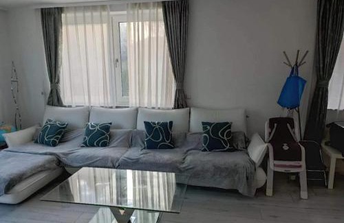 Wiesbaden House | Traumhafte Ferienwohnung mit drei Schlafzimmer