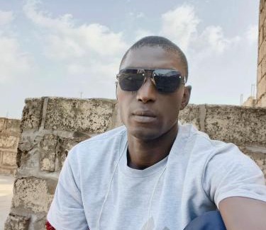 Dakar Apartment | Travail