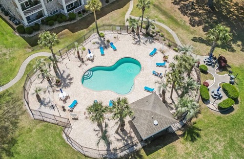 Central Myrtle Beach Apartment | Travel the World by the beach
