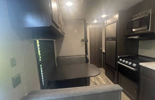 Georgetown House | Travel trailer vacation spot for pickup/delivery
