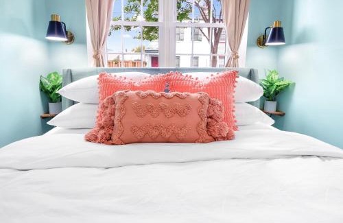 Historic Downtown Savannah Villa | Traveler's Dream - Free Parking near Forsyth Park