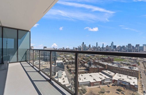 River North Apartment | Travelers Are Raving About This Place|TheHemlock