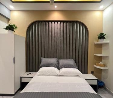 D.H.A. Apartment | Travellers Heaven 3BR APT DHA PHASE VI Nishat Commercial