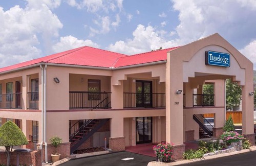 Graysville Hotel | Travelodge by Wyndham Chattanooga Hamilton Place
