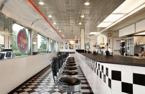 Vaughn Hotel | Travelodge by Wyndham Vaughn