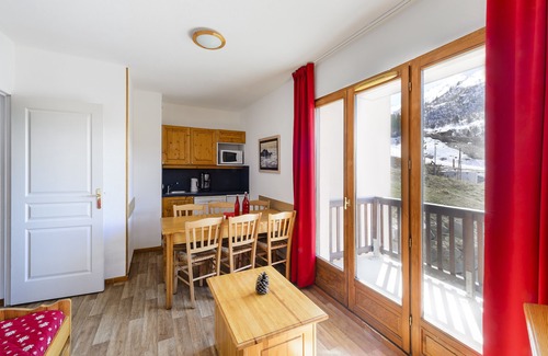Valmeinier Apartment | travelski home select - Résidence Les Hauts de Valmeinier 4